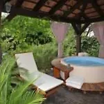 Steinhaus In Strandnaehe Mit Whirlpool By Interhome *