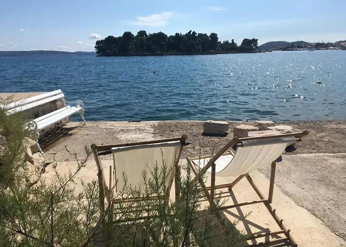 Nyaraló Steinhaus In Strandnaehe Mit Whirlpool By Interhome