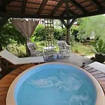 Steinhaus In Strandnaehe Mit Whirlpool By Interhome Feriehus *
